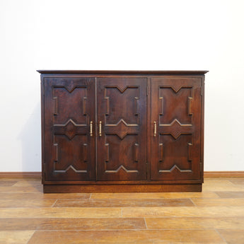 キャビネット (D)