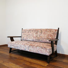 Load image into Gallery viewer, Tyrolean sofa (D)
