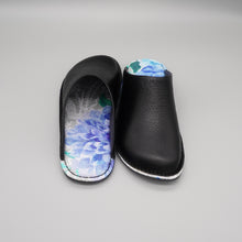 Load image into Gallery viewer, R. Nagata Slippers LB0219
