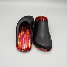 Load image into Gallery viewer, R. Nagata Slippers LB0233
