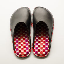 Load image into Gallery viewer, R.Nagata Slippers LB0304
