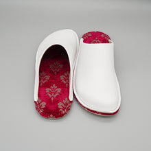 Load image into Gallery viewer, R. Nagata Slippers LW0270

