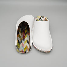 Load image into Gallery viewer, R. Nagata Slippers LW0276
