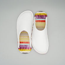 Load image into Gallery viewer, R. Nagata Slippers LW0288

