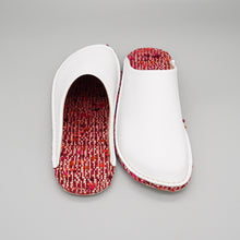 Load image into Gallery viewer, R.Nagata Slippers LW0350
