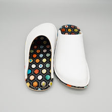 Load image into Gallery viewer, R.Nagata Slippers LW0362
