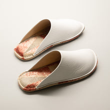 Load image into Gallery viewer, R. Nagata Slippers LW0296
