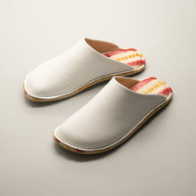 Load image into Gallery viewer, R. Nagata Slippers LW0296
