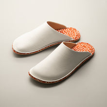 Load image into Gallery viewer, R. Nagata Slippers LW0294
