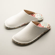 Load image into Gallery viewer, R. Nagata Slippers S LW0265
