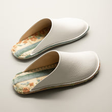 Load image into Gallery viewer, R. Nagata Slippers LW0294
