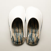 Load image into Gallery viewer, R.Nagata Slippers LW0429
