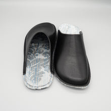 Load image into Gallery viewer, R.Nagata Slippers MB0356
