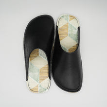 Load image into Gallery viewer, R.Nagata Slippers MB0359
