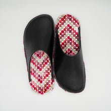 Load image into Gallery viewer, R.Nagata Slippers MB0366

