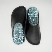 Load image into Gallery viewer, R.Nagata Slippers S MB0395
