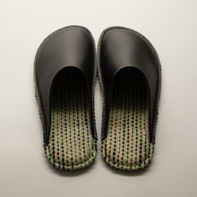 Load image into Gallery viewer, R.Nagata Slippers MB0442
