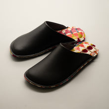 Load image into Gallery viewer, R.Nagata Slippers MB0445
