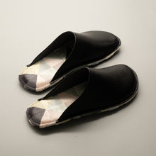 Load image into Gallery viewer, R.Nagata Slippers MB0451
