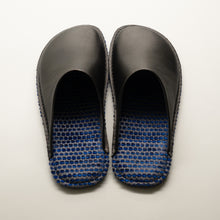 Load image into Gallery viewer, R.Nagata Slippers MB0468
