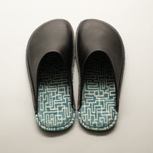 Load image into Gallery viewer, R.Nagata Slippers MB0469
