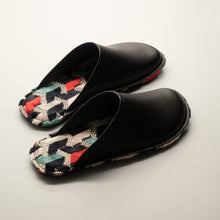 Load image into Gallery viewer, R.Nagata Slippers MB0472
