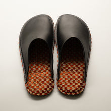 Load image into Gallery viewer, R.Nagata Slippers MB0481
