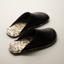 Load image into Gallery viewer, R. Nagata Slippers MB0299
