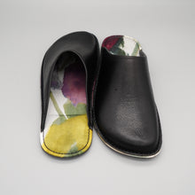 Load image into Gallery viewer, R.Nagata Slippers S MBLL0275
