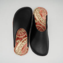 Load image into Gallery viewer, R.Nagata Slippers MBLL0278
