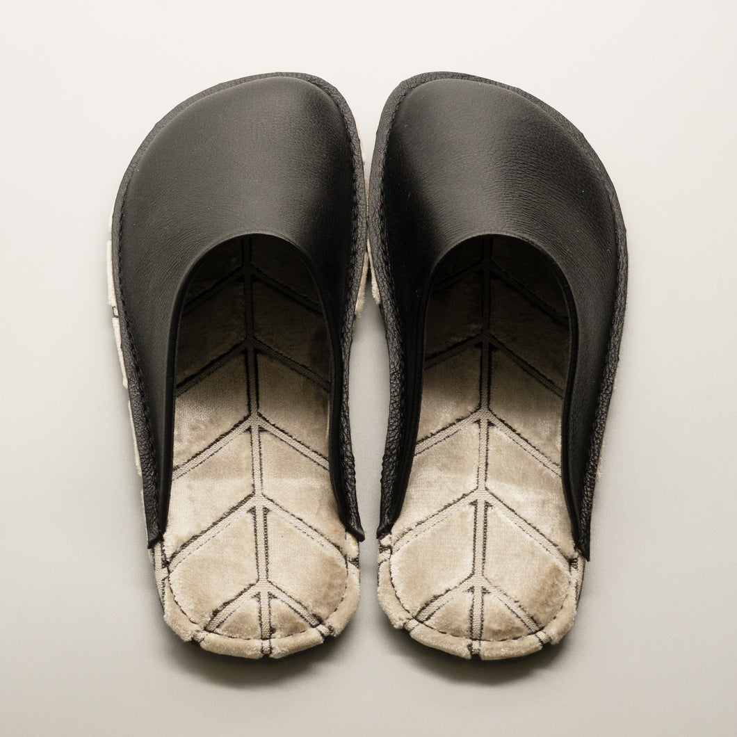 R.Nagata Slippers MBLL0352