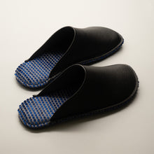 Load image into Gallery viewer, R.Nagata Slippers MBLL0372
