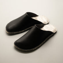 Load image into Gallery viewer, R.Nagata Slippers MBLL0375
