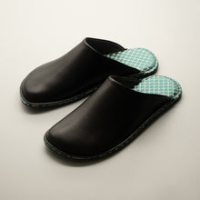 Load image into Gallery viewer, R.Nagata Slippers MBLL0392
