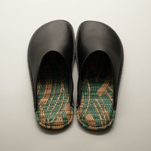 Load image into Gallery viewer, R.Nagata Slippers MBLL0397
