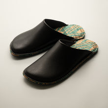 Load image into Gallery viewer, R.Nagata Slippers MBLL0397
