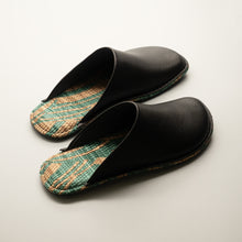 Load image into Gallery viewer, R.Nagata Slippers MBLL0397
