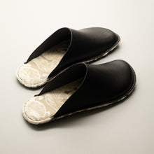 Load image into Gallery viewer, R.Nagata Slippers MBLL0400
