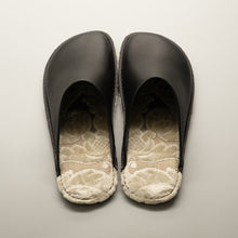 Load image into Gallery viewer, R.Nagata Slippers MBLL0400
