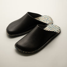 Load image into Gallery viewer, R.Nagata Slippers MBLL0405
