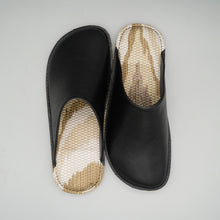 Load image into Gallery viewer, R.Nagata Slippers MBLL0263
