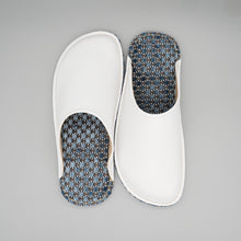 Load image into Gallery viewer, R. Nagata Slippers MW0179
