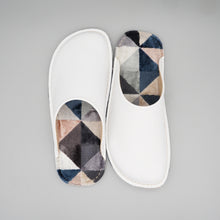 Load image into Gallery viewer, R. Nagata Slippers MW0182
