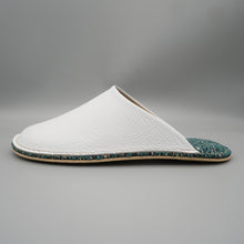 Load image into Gallery viewer, R. Nagata Slippers MW0188

