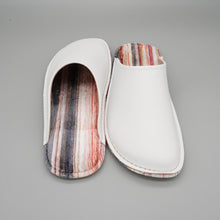 Load image into Gallery viewer, R. Nagata Slippers MW0189
