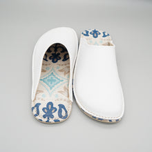 Load image into Gallery viewer, R.Nagata Slippers MW0201

