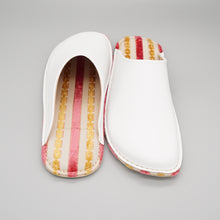Load image into Gallery viewer, R.Nagata Slippers MW0202
