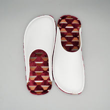 Load image into Gallery viewer, R.Nagata Slippers MW0241
