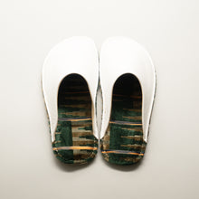 Load image into Gallery viewer, R.Nagata Slippers MW0257
