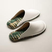 Load image into Gallery viewer, R.Nagata Slippers MW0257
